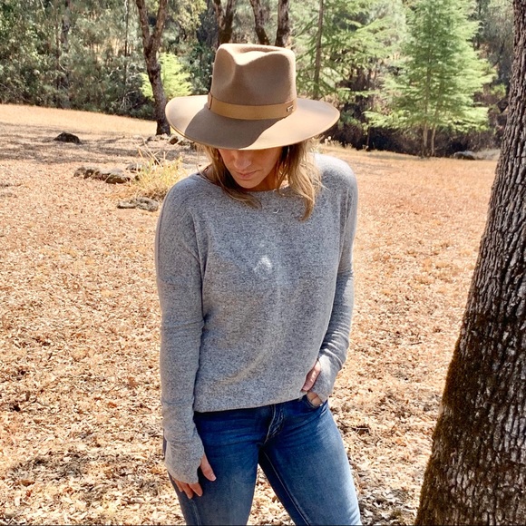 LAST 🔄 | cozy long-sleeve doleman sweater | - Picture 3 of 5